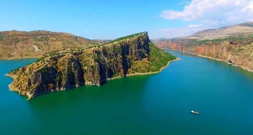 ADIYAMAN GERGER TEKERLEKLİ SANDALYE