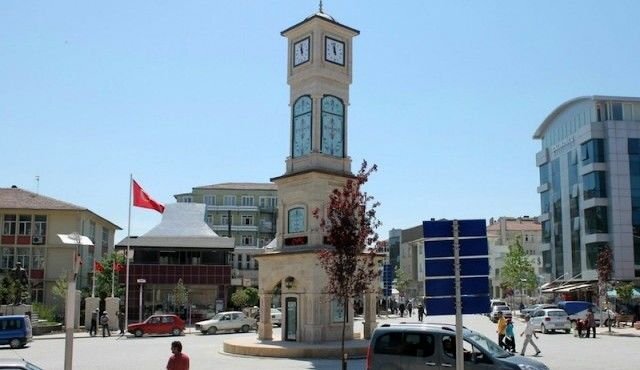 AFYONKARAHİSAR EMİRDAĞ TEKERLEKLİ SANDALYE