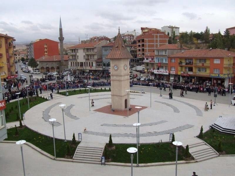 ANKARA AKYURT TEKERLEKLİ SANDALYE