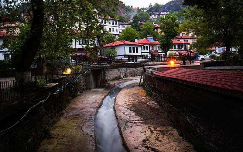 BOLU GÖYNÜK TEKERLEKLİ SANDALYE