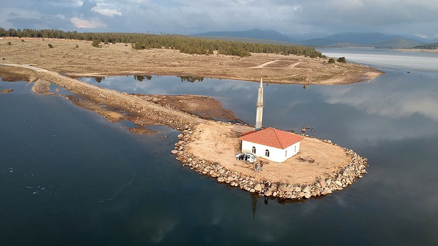 BOLU SEBEN TEKERLEKLİ SANDALYE