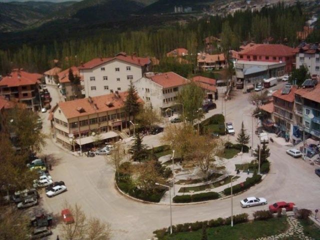 BURDUR ALTINYAYLA TEKERLEKLİ SANDALYE
