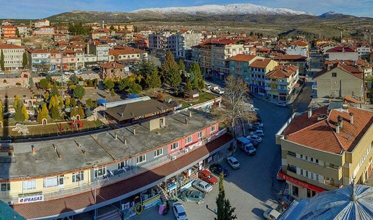 BURDUR ÇAVDIR TEKERLEKLİ SANDALYE