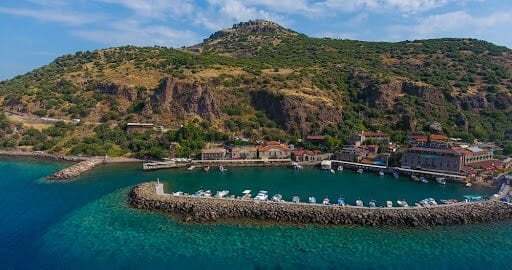 ÇANAKKALE AYVACIK TEKERLEKLİ SANDALYE