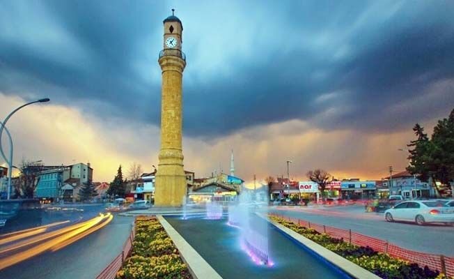 ÇORUM TEKERLEKLİ SANDALYE
