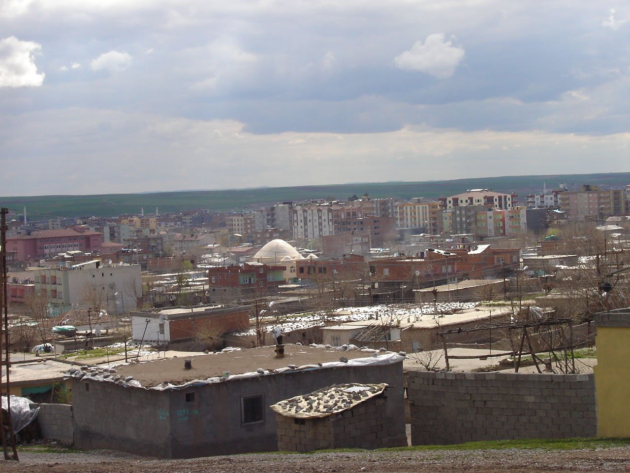 DİYARBAKIR BİSMİL TEKERLEKLİ SANDALYE