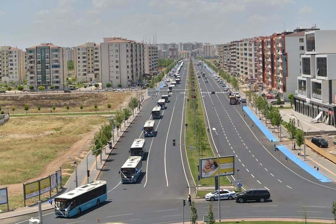 DİYARBAKIR KAYAPINAR TEKERLEKLİ SANDALYE