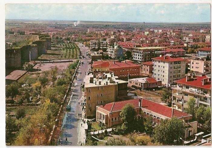 DİYARBAKIR YENİŞEHİR TEKERLEKLİ SANDALYE