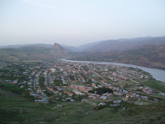 ELAZIĞ PALU TEKERLEKLİ SANDALYE