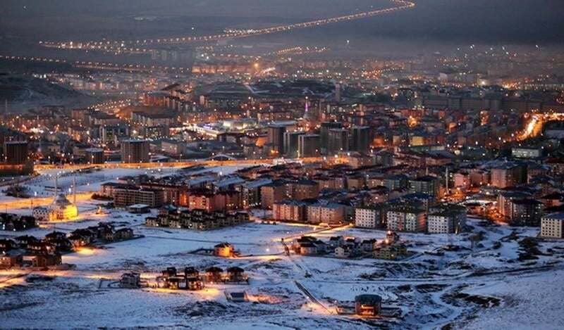 ERZURUM TEKERLEKLİ SANDALYE