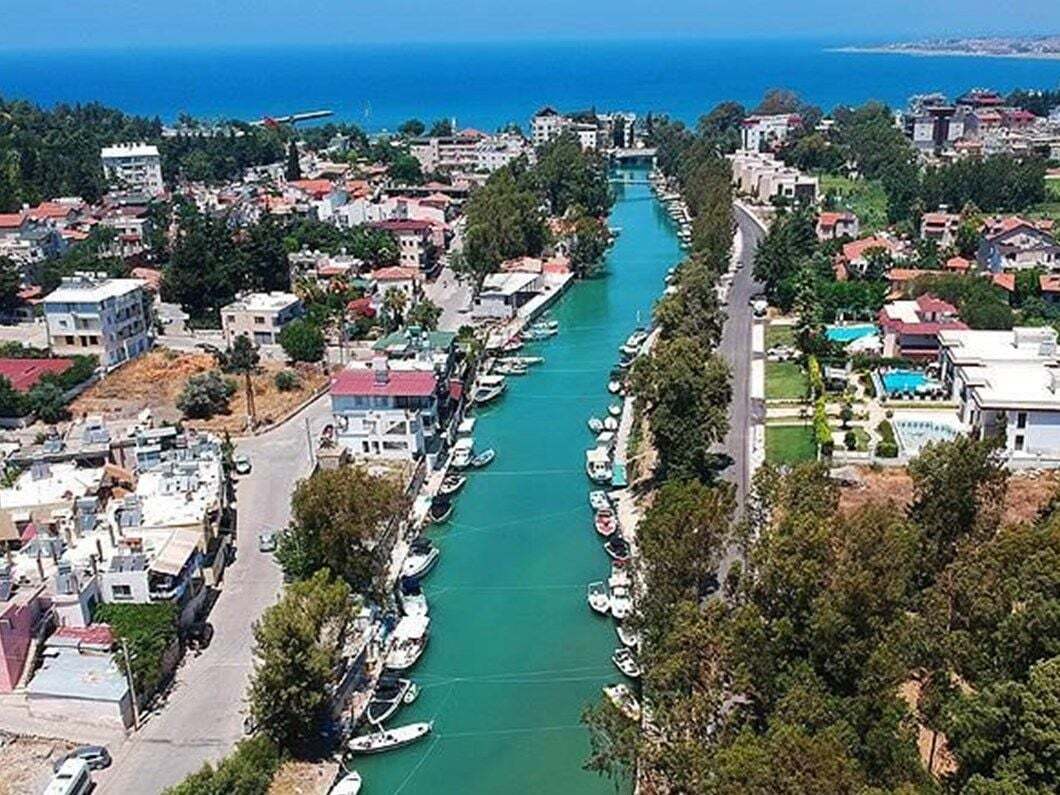HATAY ARSUZ TEKERLEKLİ SANDALYE