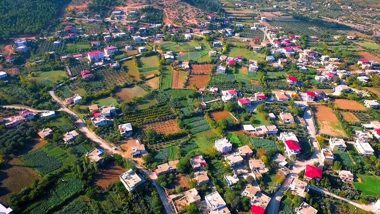 HATAY HASSA TEKERLEKLİ SANDALYE