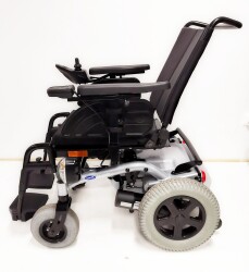 INVACARE STREAM AKÜLÜ TEKERLEKLİ SANDALYE 2. El - 2