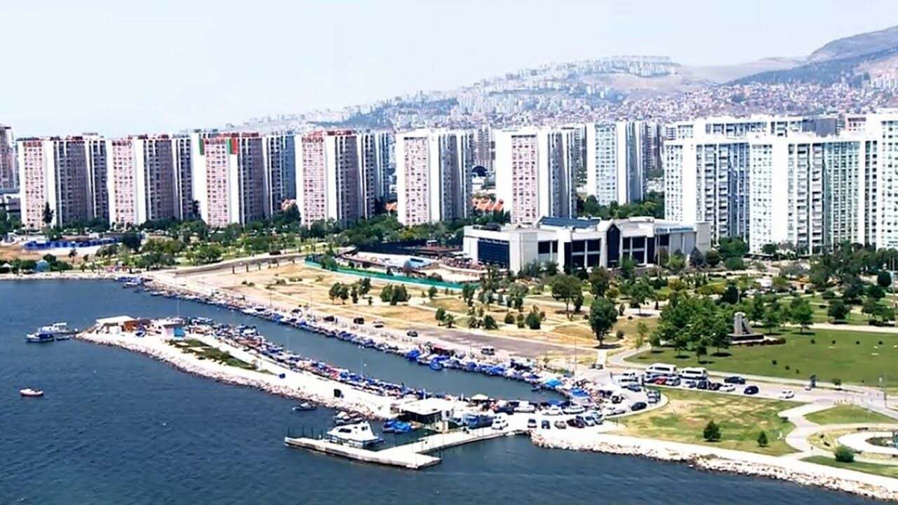 İZMİR TEKERLEKLİ SANDALYE, Akülü Tekerlekli Sandalye