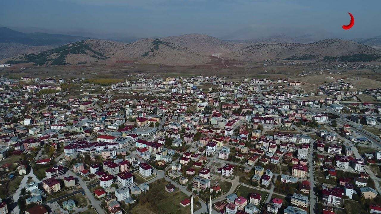 KAHRAMANMARAŞ GÖKSUN TEKERLEKLİ SANDALYE