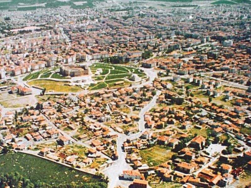 KARAMAN TEKERLEKLİ SANDALYE