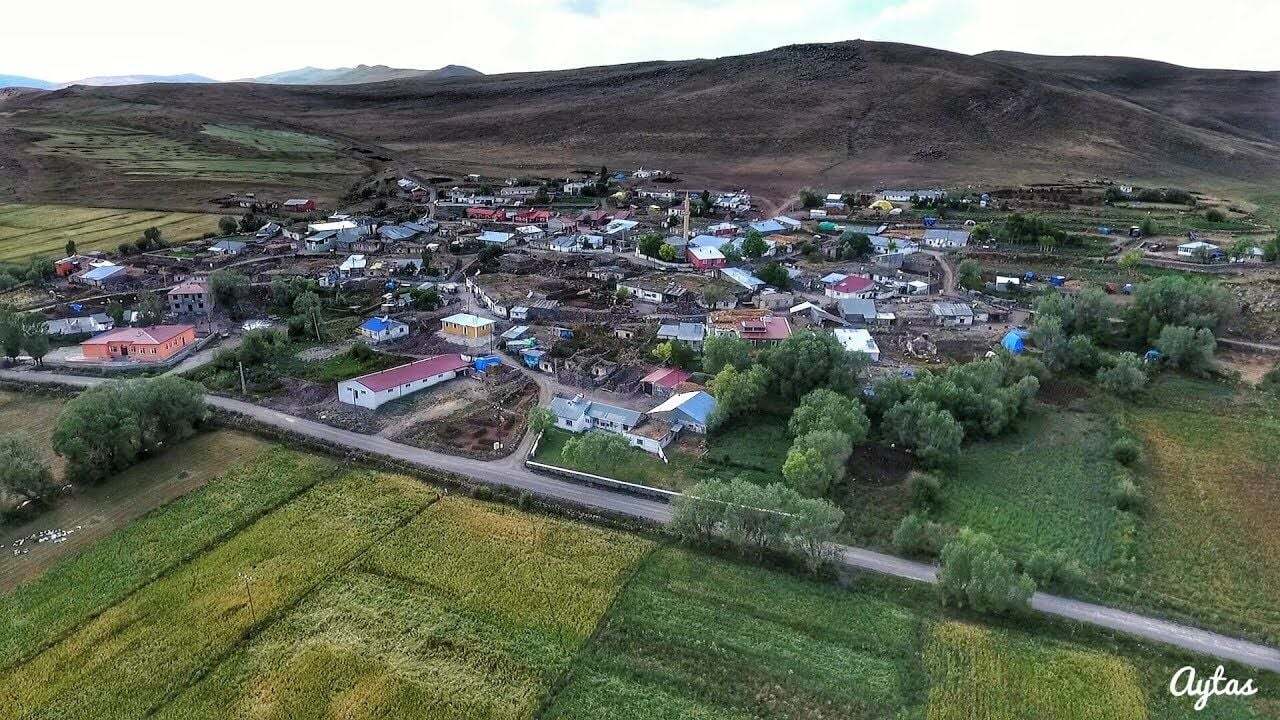 KARS SELİM TEKERLEKLİ SANDALYE