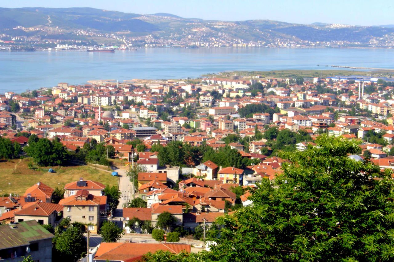 KOCAELİ GÖLCÜK TEKERLEKLİ SANDALYE