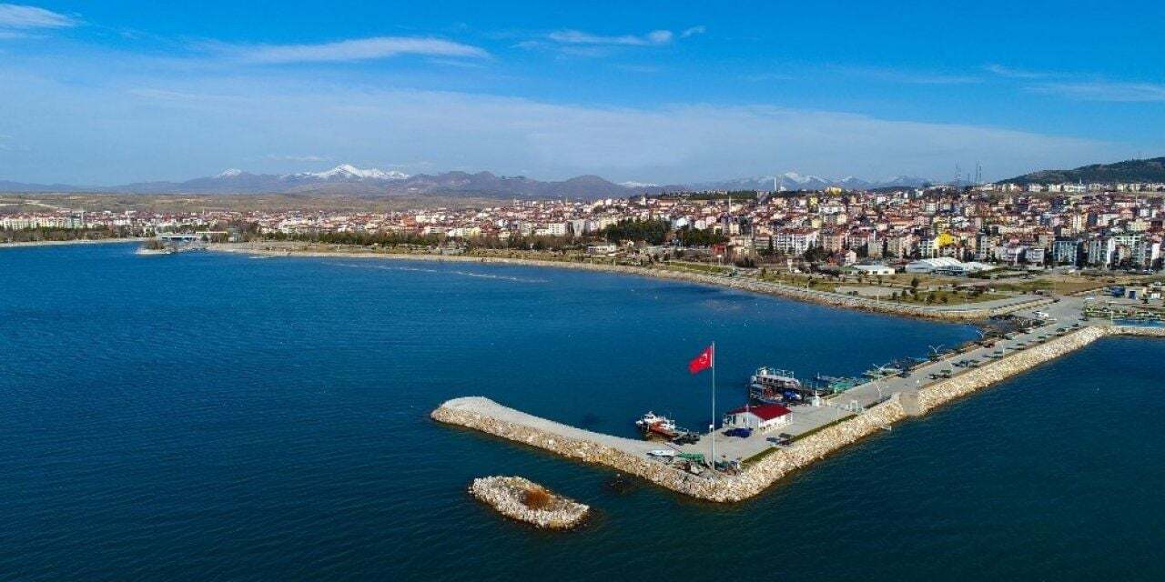 KONYA BEYŞEHİR TEKERLEKLİ SANDALYE