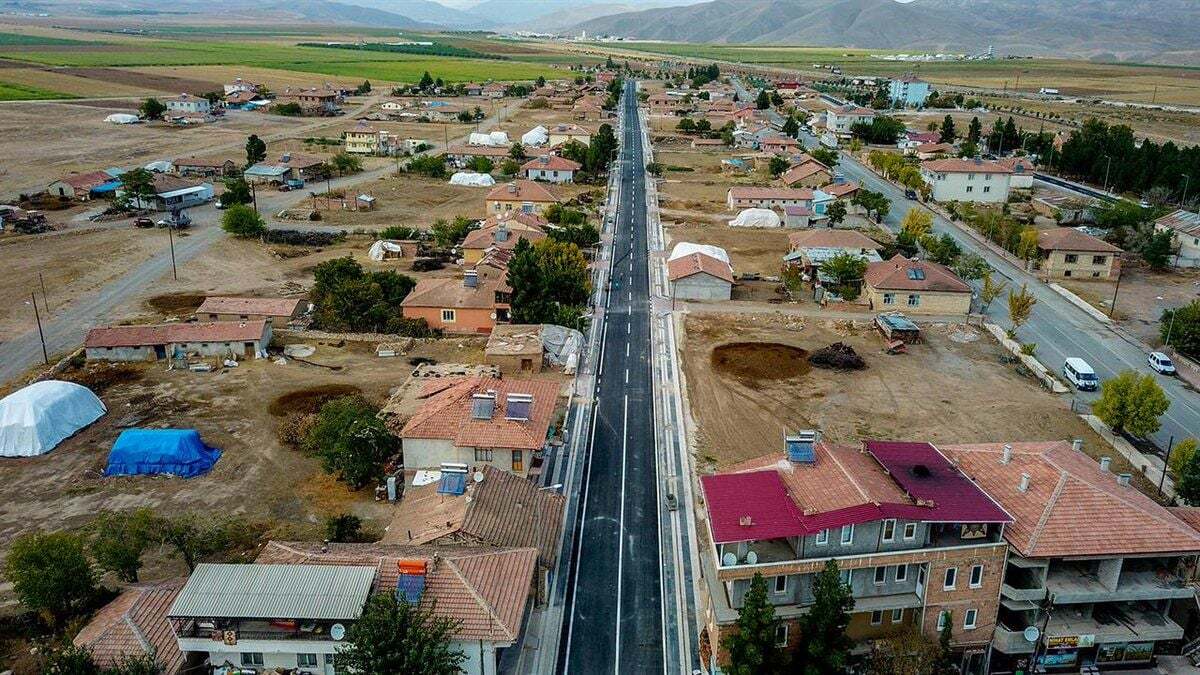 MALATYA YAZIHAN TEKERLEKLİ SANDALYE