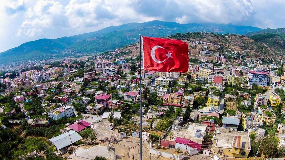 OSMANİYE BAHÇE TEKERLEKLİ SANDALYE