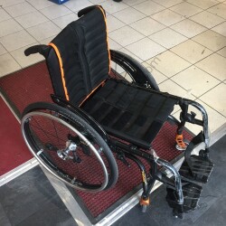 Quickie Xenon 2 Manuel Aktif Tekerlekli Sandalye - 2