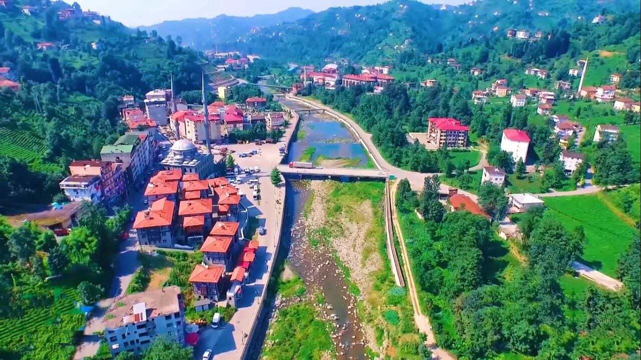RİZE GÜNEYSU TEKERLEKLİ SANDALYE