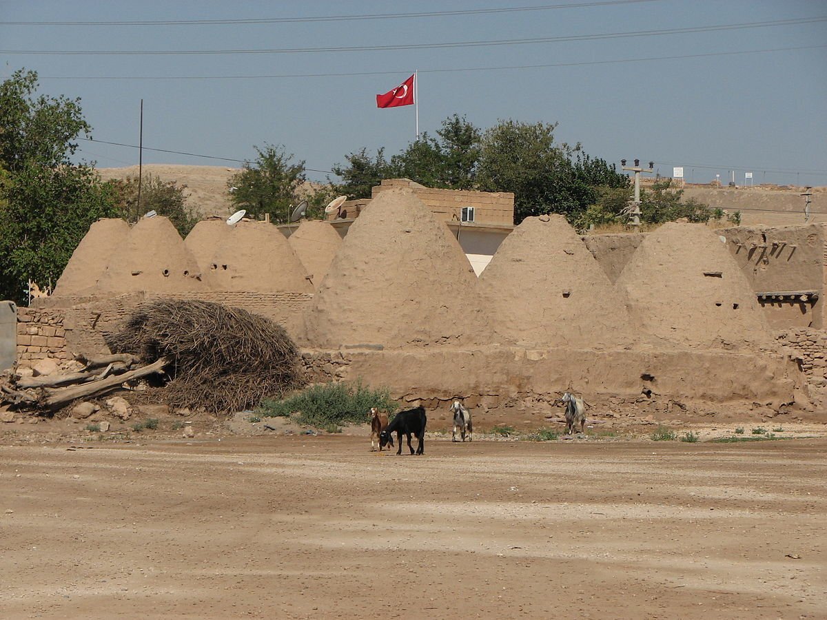 ŞANLIURFA HARRAN TEKERLEKLİ SANDALYE
