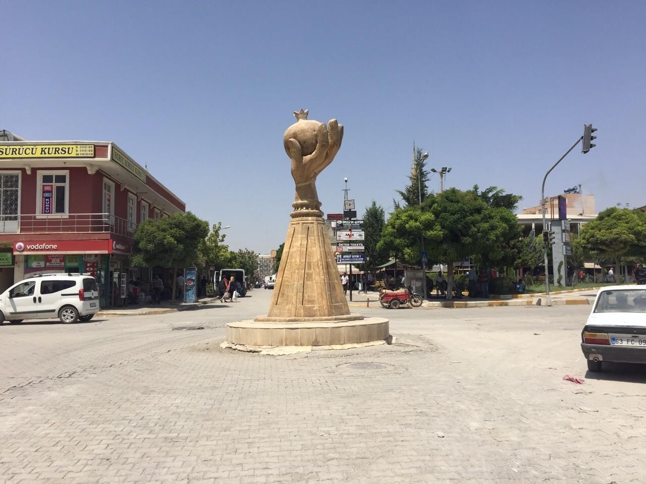 ŞANLIURFA SURUÇ TEKERLEKLİ SANDALYE