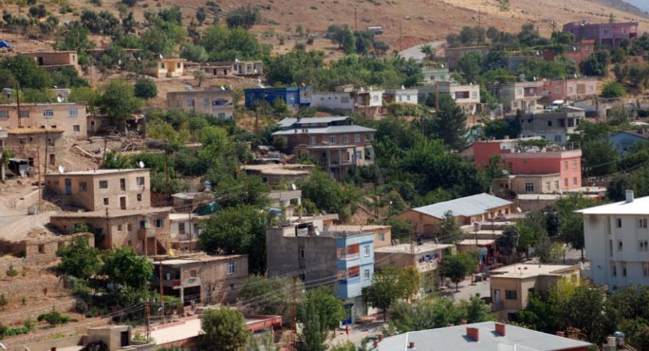 SİİRT ŞİRVAN TEKERLEKLİ SANDALYE