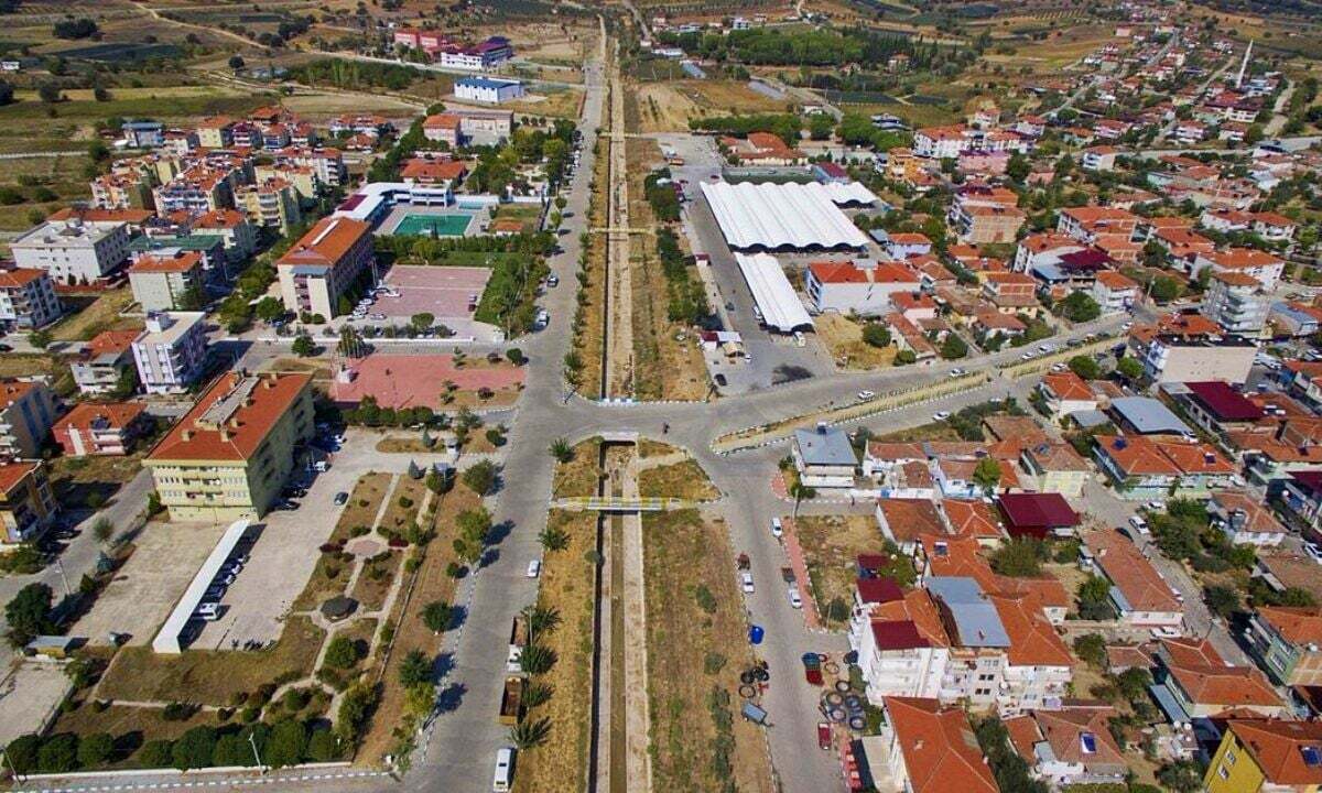 TRABZON KÖPRÜBAŞI TEKERLEKLİ SANDALYE