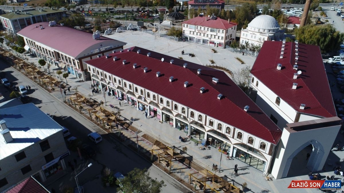 VAN GÜRPINAR TEKERLEKLİ SANDALYE