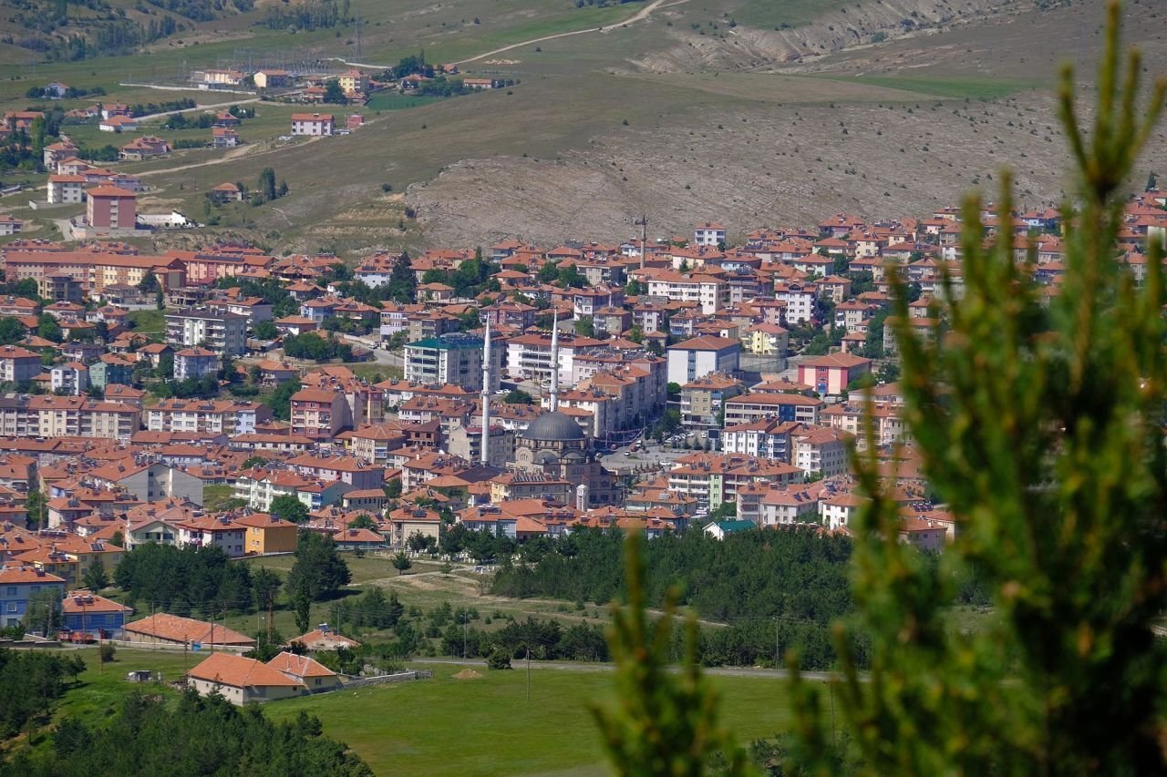 YOZGAT AKDAĞMADENİ TEKERLEKLİ SANDALYE